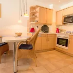 Residenz Am 4-60 *